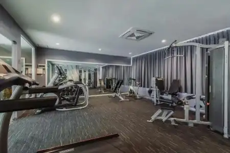 Elite Suites Patong - 7