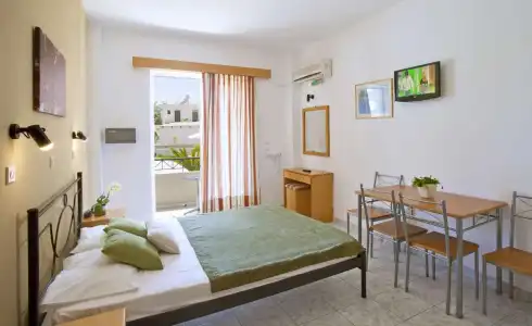 Dias Studios & Suites - 23