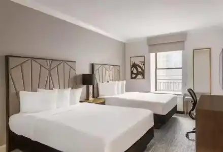 Martinique New York on Broadway, Curio Collection by Hilton - 31