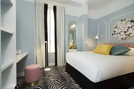 Hôtel Pastel - 33