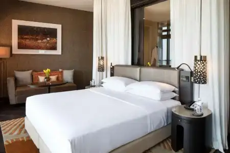 Grand Hyatt Abu Dhabi & Residences Emirates Pearl - 5