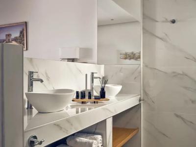 Cavo Orient Beach & Suites - 34