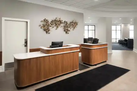 Courtyard by Marriott Chicago at Medical District / UIC - 1