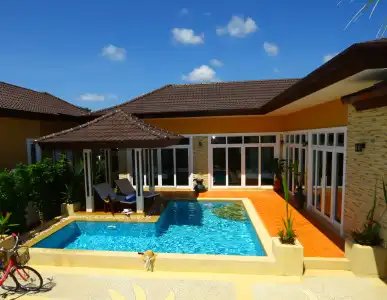 Rawai Private Villas - Pool and Garden - 8
