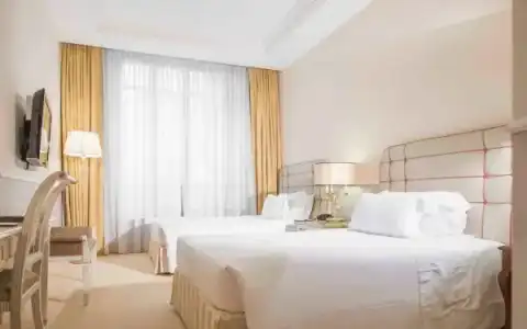 Golden Tower & Spa - 67