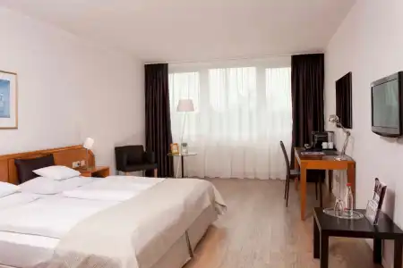 Wyndham Hannover Atrium - 22
