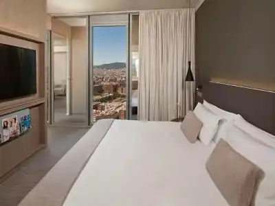 Meliá Barcelona Sky - 86