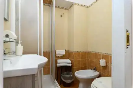 Rm-h501-Qufo5a2 - Cozy Tritone - 36