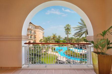 The Ritz-Carlton, - 62