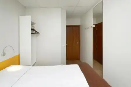 Cabin - 20