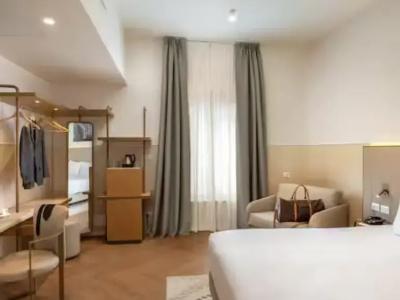 Cosmopolita Rome Colosseum, Tapestry Collection by Hilton - 52