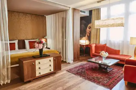 Vier Jahreszeiten Kempinski - 56