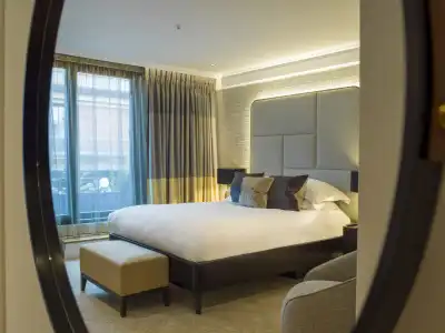 The Guardsman and Residences - 57