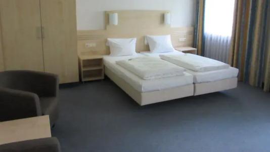 Mondial Comfort - Frankfurt City Centre - 5