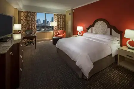 Hilton Anatole - 71