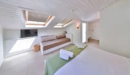 Livia Kaş - 52