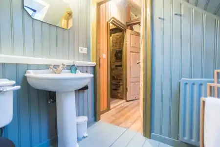 Reykjavík Treasure B&B - 29