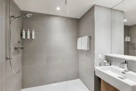Courtyard by Marriott Zurich North - 62