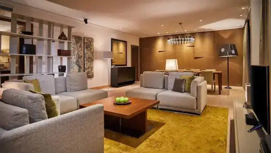 Hyatt Regency - 79