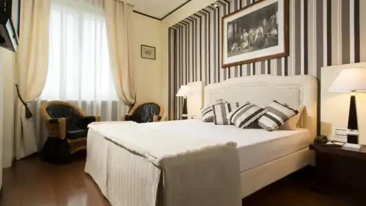 TH Roma - Carpegna Palace - 80