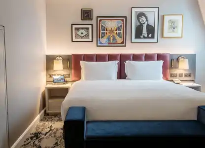 The Trafalgar St. James London, Curio Collection by Hilton - 15