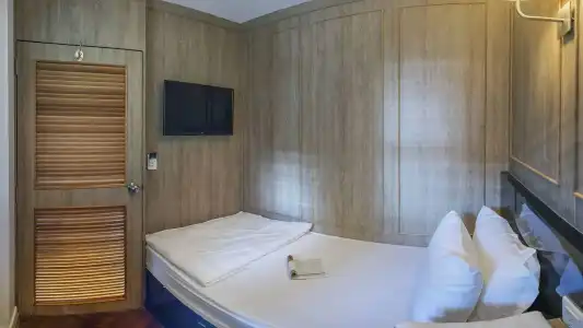 THE Posh Phayathai - 33