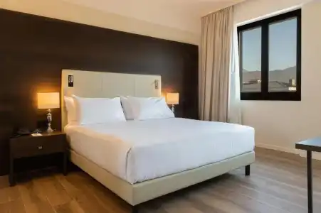 Doubletree by Hilton - 48