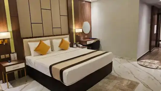 Golden Tulip Deira - 52