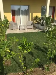 Bella Lazise - 43