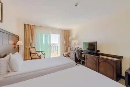 Crowne Plaza Antalya - 43