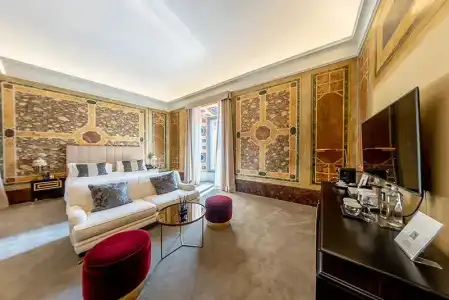 Martius Private Suites - 56