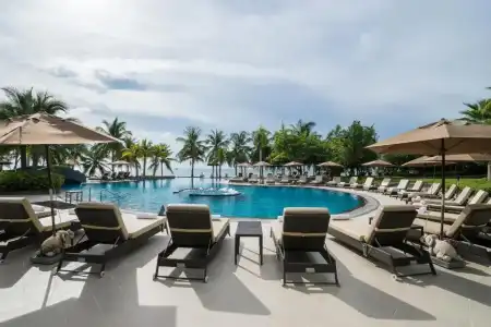 Royal Wing Suites & Spa Pattaya - 18