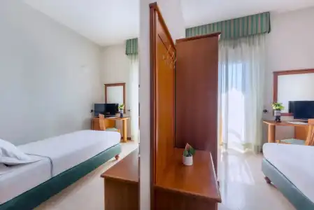 Astura Palace - 34