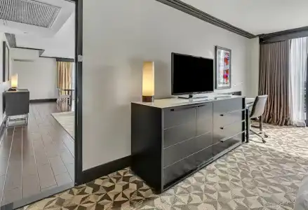 Hilton Miami Downtown - 49