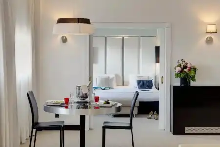 Melia Milano - 53