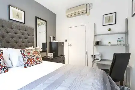 Martel Guest House - 24