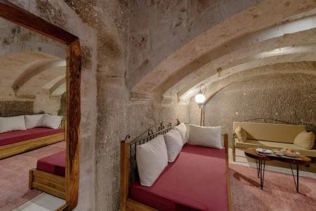Hera Cave Suites - 135