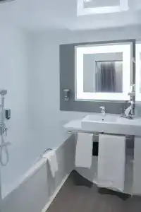 Novotel Suites Wien City Donau - 15