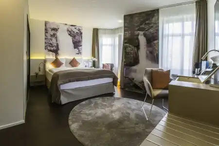Cascada Boutique - 38
