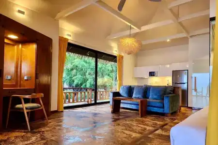 Absolute Beachfront Resort - 57