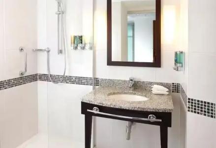 Hampton by Hilton Liverpool City Center - 30