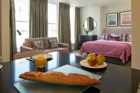 Cheval Harrington Court at South Kensington - 79