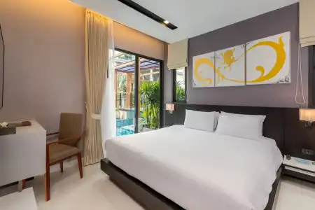 The Charm Resort Phuket - 55