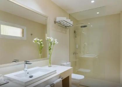 Arena Suite - Adults Only - 75