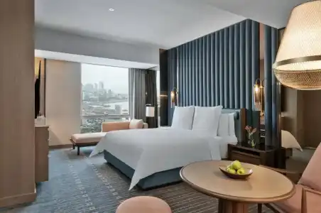 Four Seasons Mumbai - 2