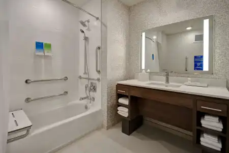 Home2 Suites by Hilton Las Vegas Convention Center - 40