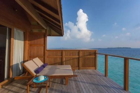 Vilamendhoo Island Resort & Spa - 12