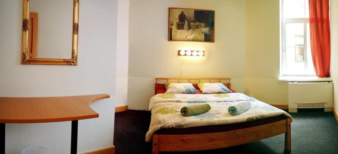 Cinnamon Sally Backpackers Hostel - 2