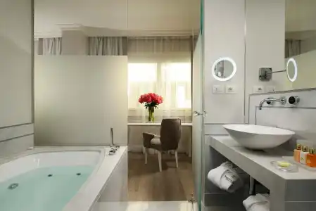 Ponte Vecchio Suites & Spa - 30