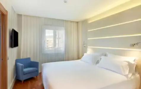 NH Barcelona les Corts - 50